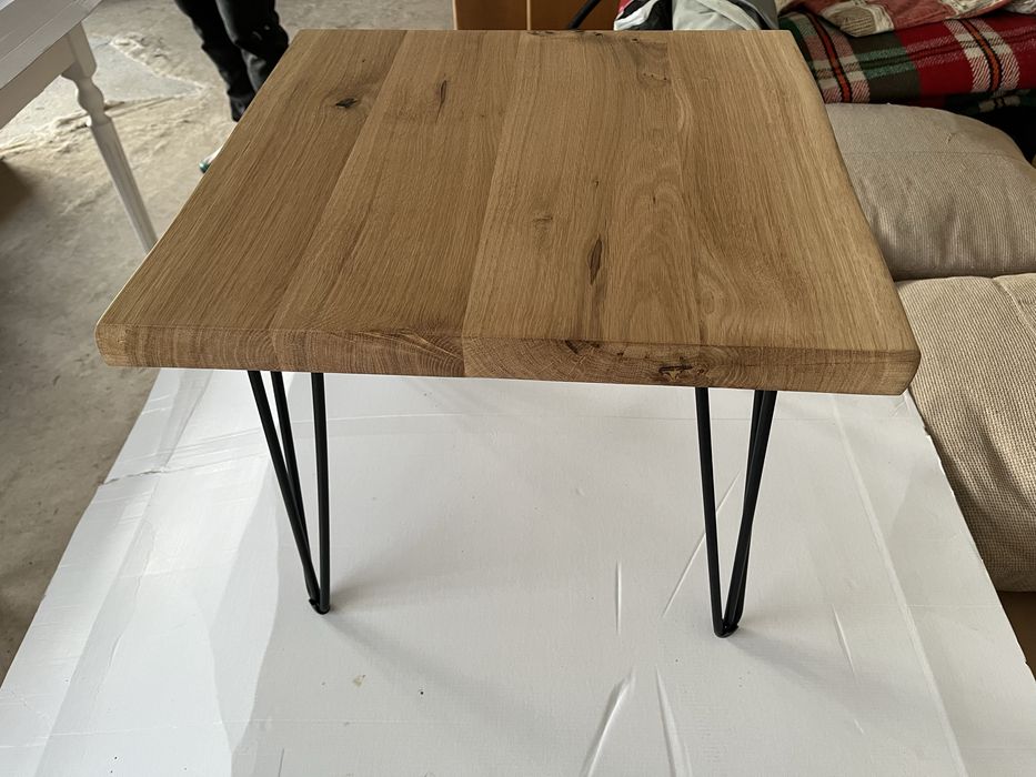 Маса за кафе от масивен дъб