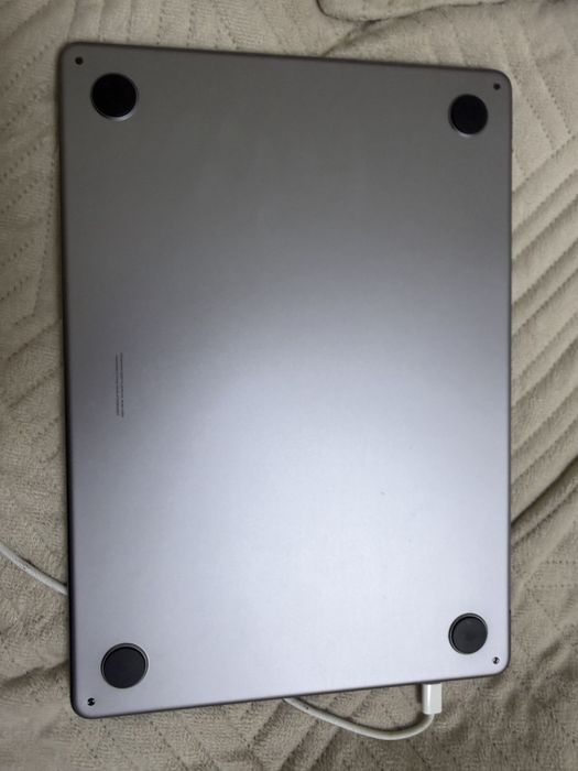 Macbook air M2 (2022)