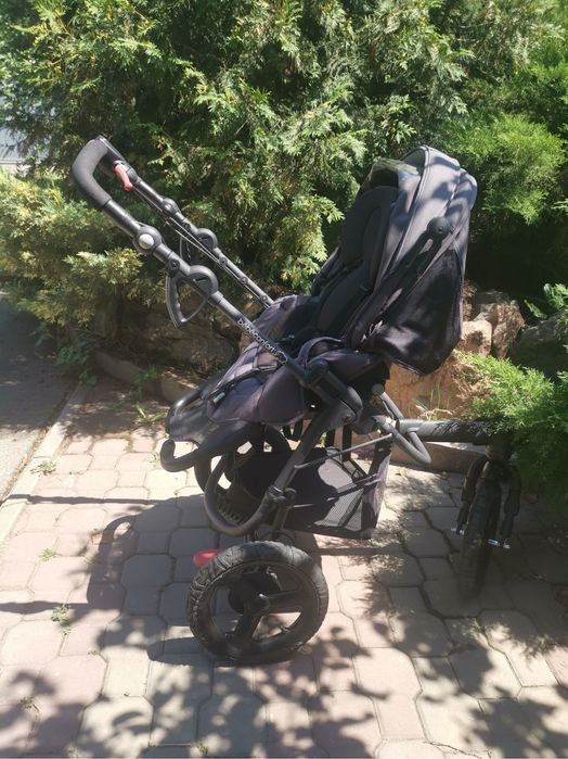 Отдам коляску bebe confort