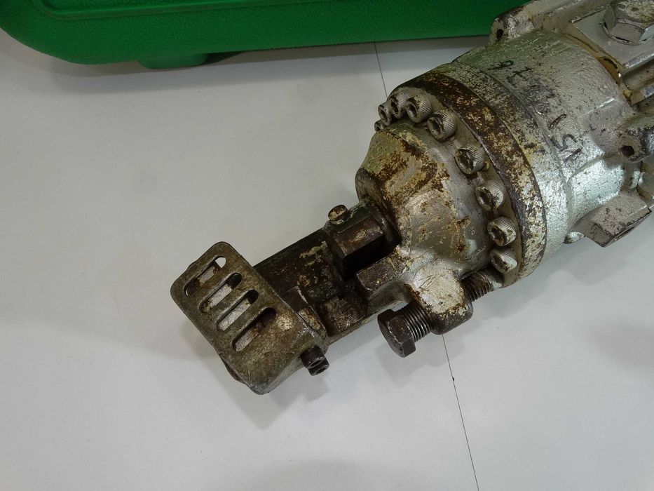 Bendof DC 16M - Машина за рязане на арматура до 16 мм