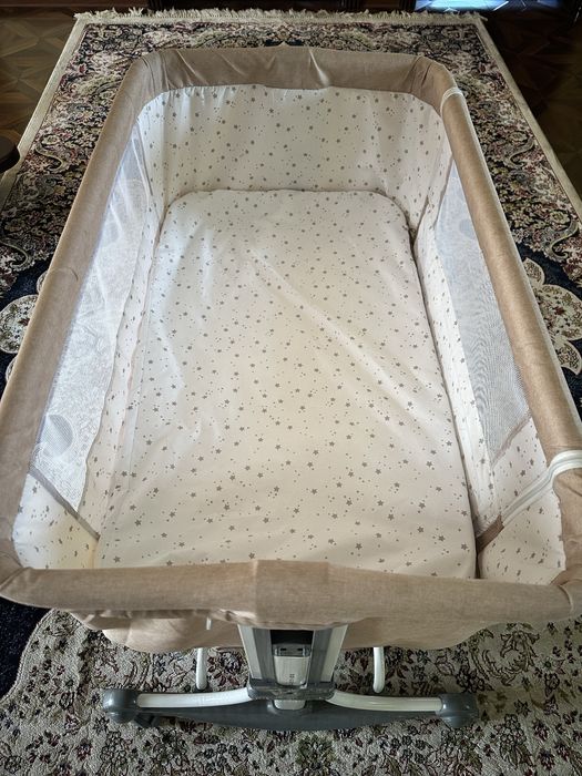 Продам детскую кроватку