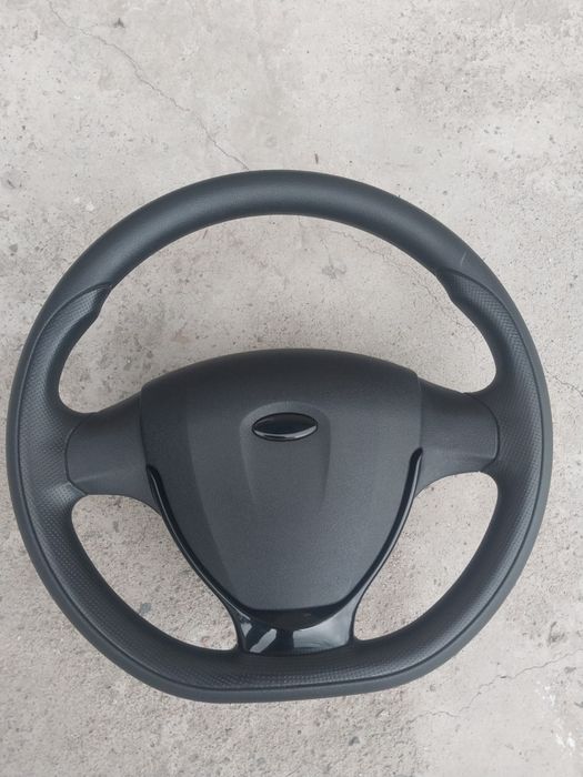 Продам руль на Lada