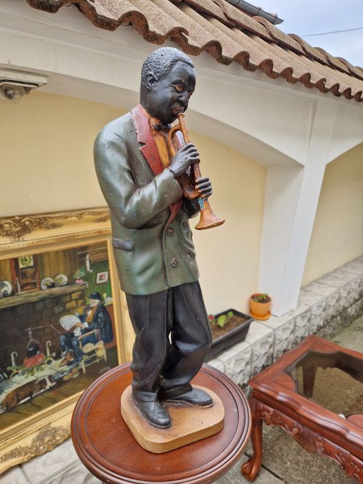 Чудесна антикварна колекционерска холандска фигура  статуетка музикант