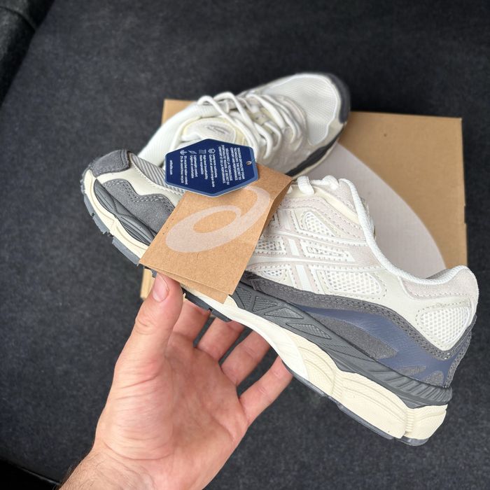 Asics GEL NYC White / Smoke Grey