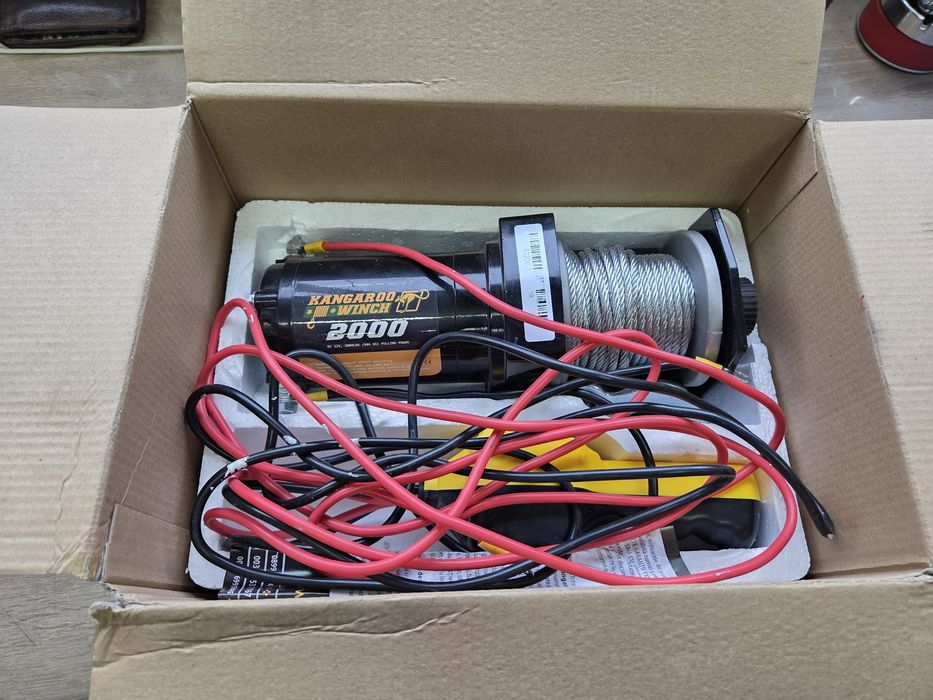 Kangaroo winch2000 лебедка 12v