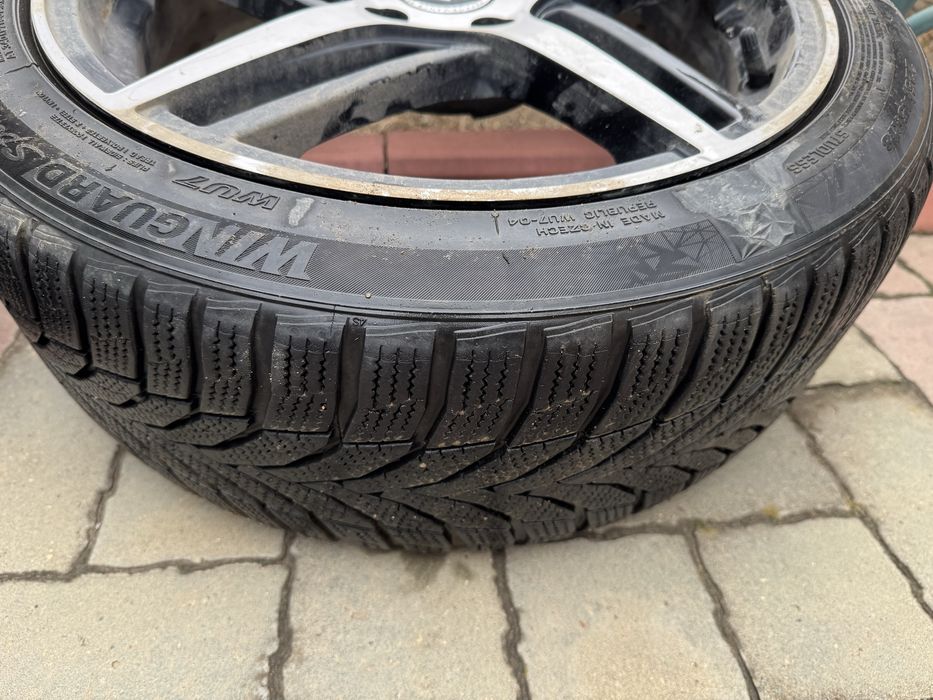 Продам диски R18 с шинами