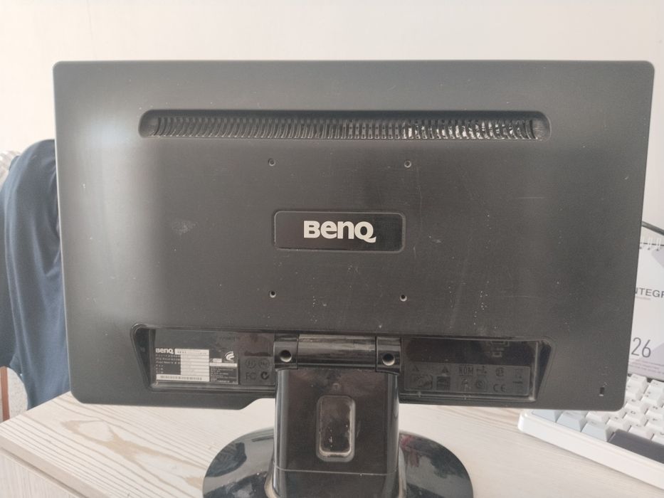 Продам benq монитор