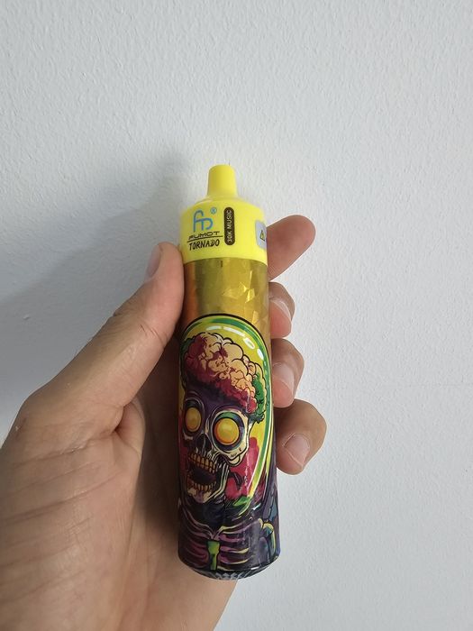 Vând Vape Tornado 30.000 de puff