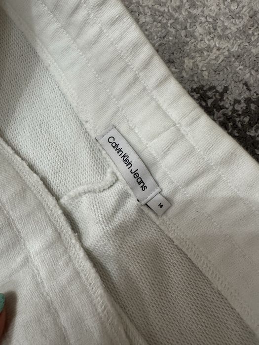 Клин Calvin Klein