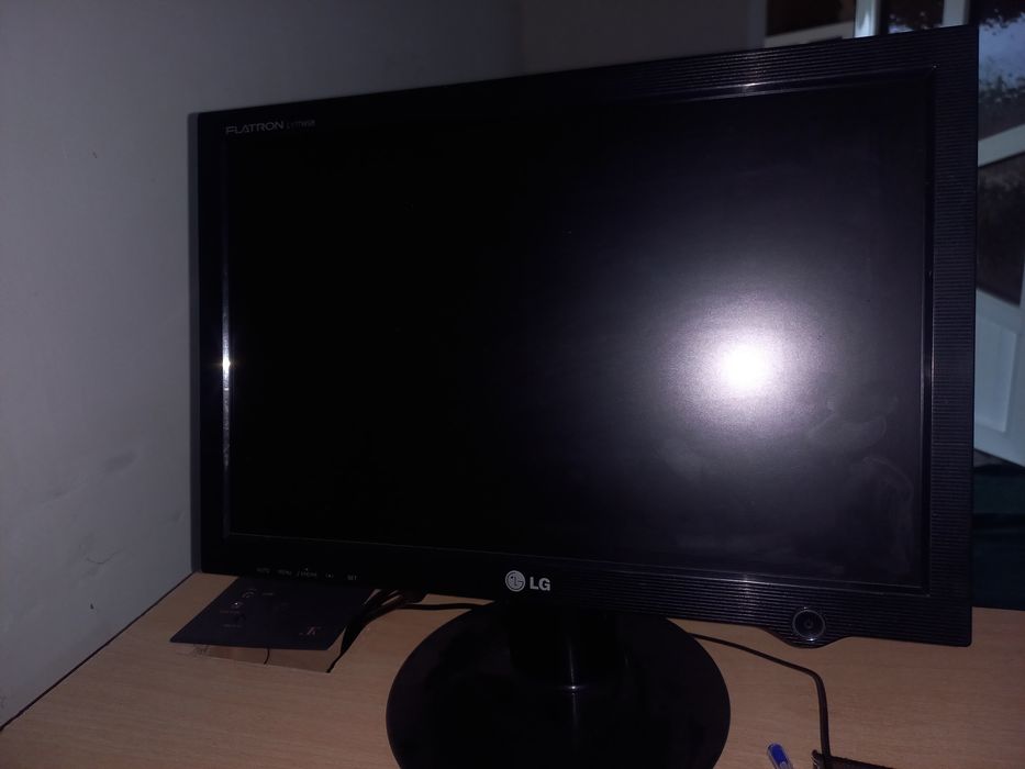 Monitor sotiladi