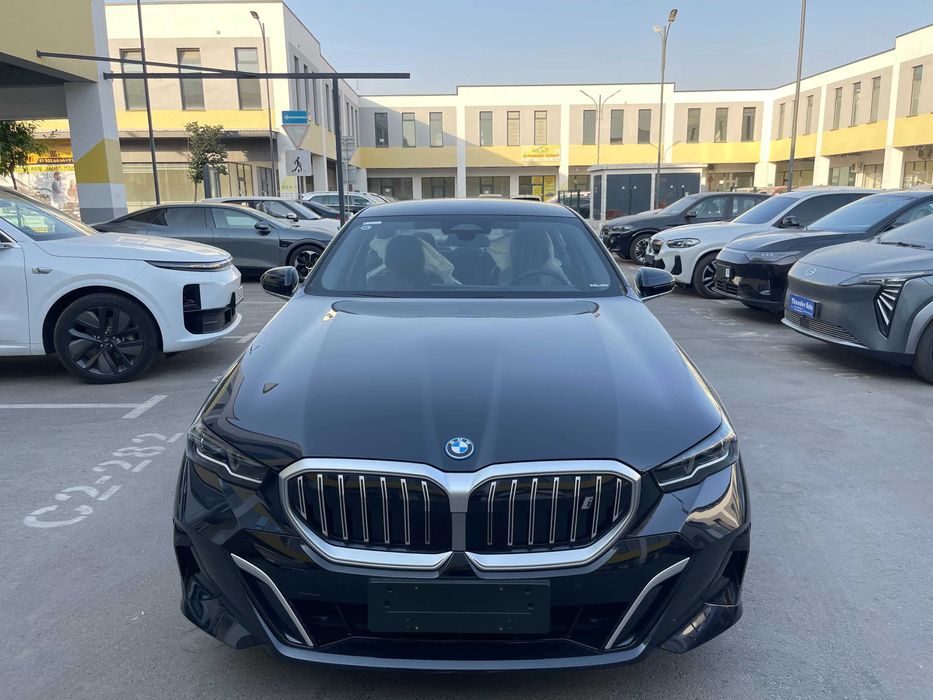 BMW I-5 50L pod zakaz