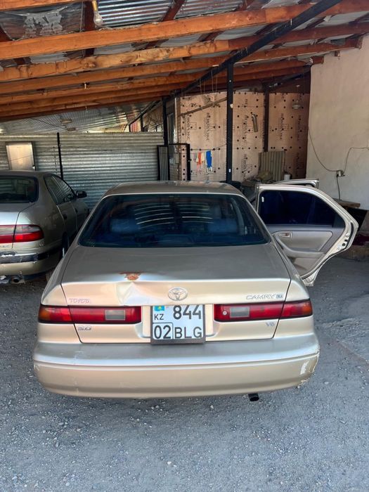 CAMRY 20 американец