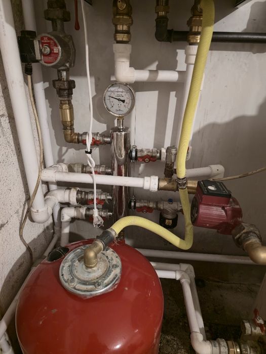 Instalatii sanitare si de gaze