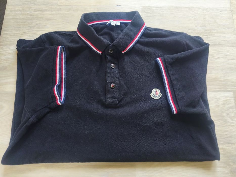 Moncler мъжка поло блуза М размер оригинална.