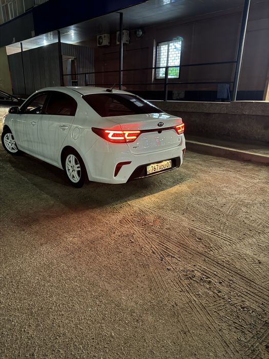 Продам авто киа рио 4