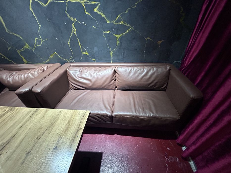 Продам мебель для заведений