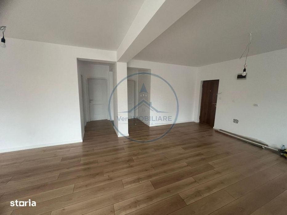 Apartament 3 camere, parter, 104 mp