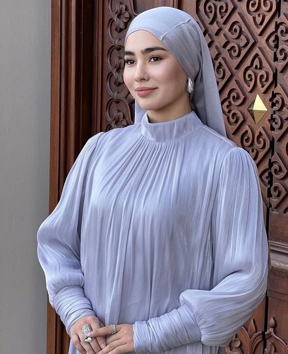 Продам платье белое 50% скидка