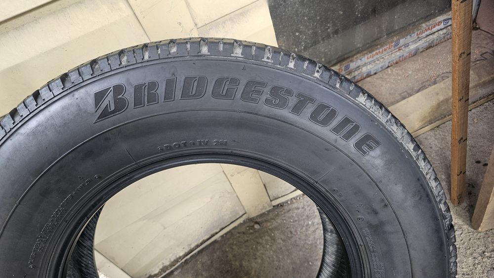 Продаю шины от машины / буу