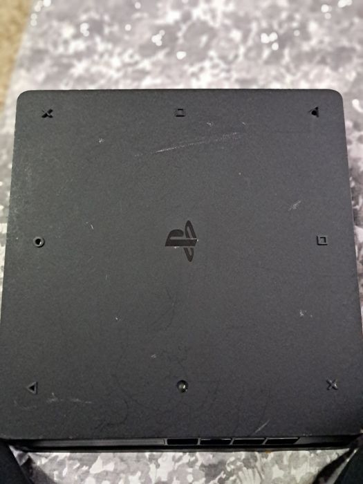 Playstation4 slim in stare bună!