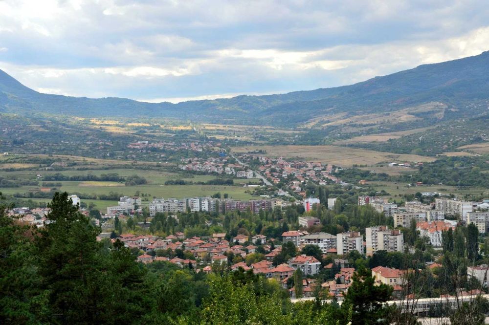 Продава се Къща в Кюстендил, Промишлена зона - Север - 180 кв.м за 595 €/кв.м - Снимка #9