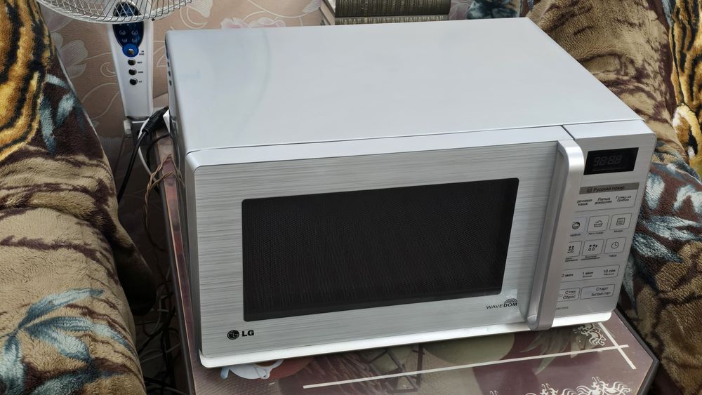 Микроволновая печь