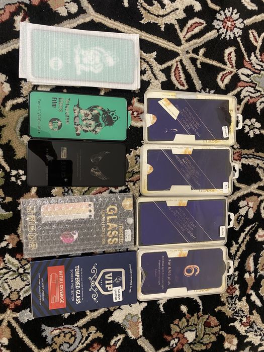 Защитные стекла для телефонов