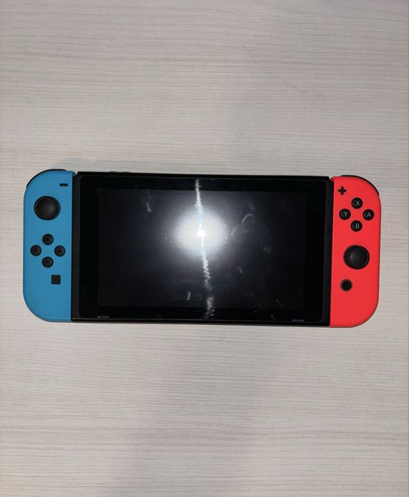 vând nintendo switch