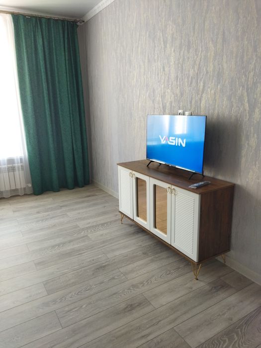 Сдаю 3 комнатную квартиру