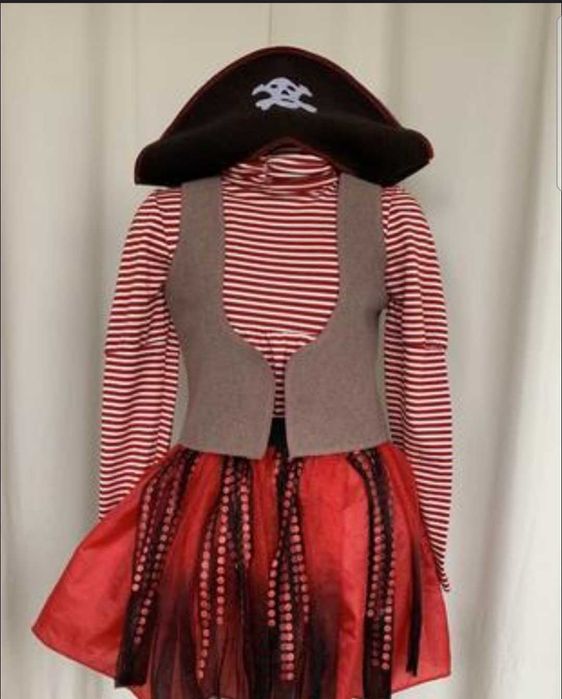 Маскарадные костюм Пиратка