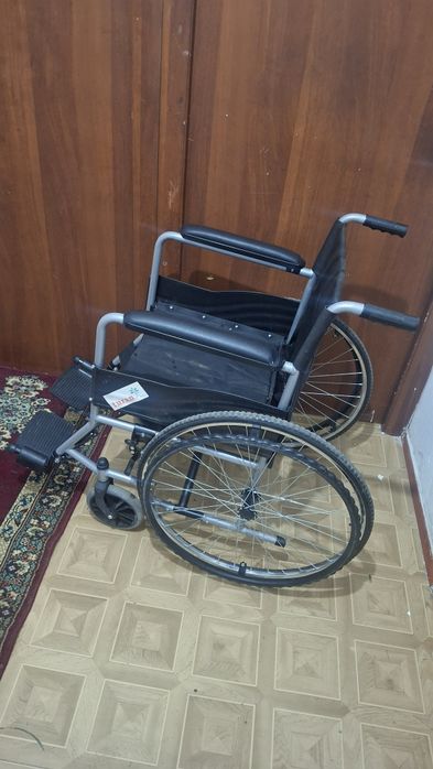 Инвалидная коляска