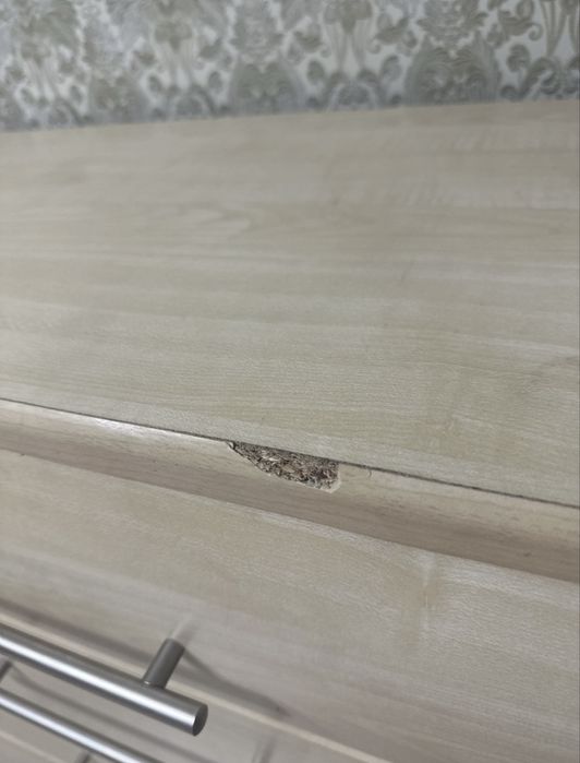 Комод с зеркалом