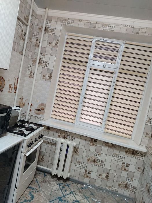 9-Этажли дом 8-этаж 2-хонали уй сотилади  оринтер Васход бозор оркаси