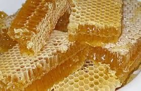 Мед в Сотах свежий