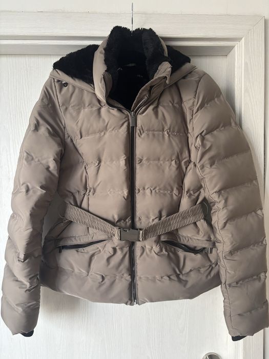 Зимно дамско яке Zara