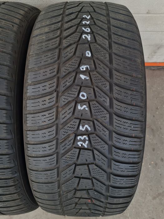 Зимни гуми 4 броя HANKOOK Winter Icept Evo3 235 55 R19 дот 2622