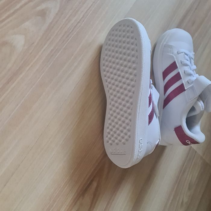 Нови маратонки Adidas