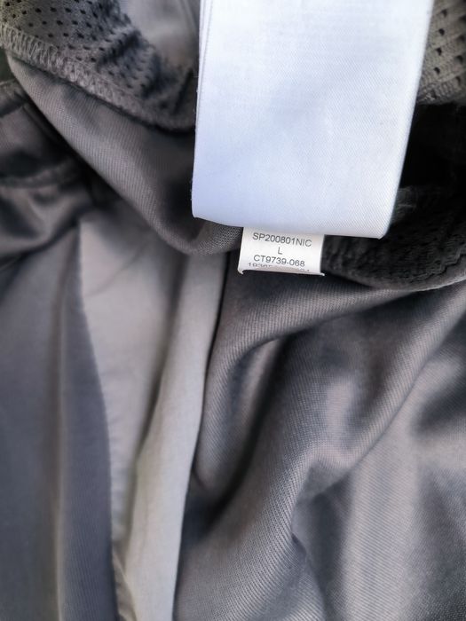 Nike Air Max долнище L размер