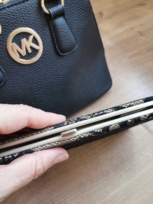 Дамска малка чанта