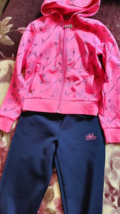 Продам не дорого детские вещи