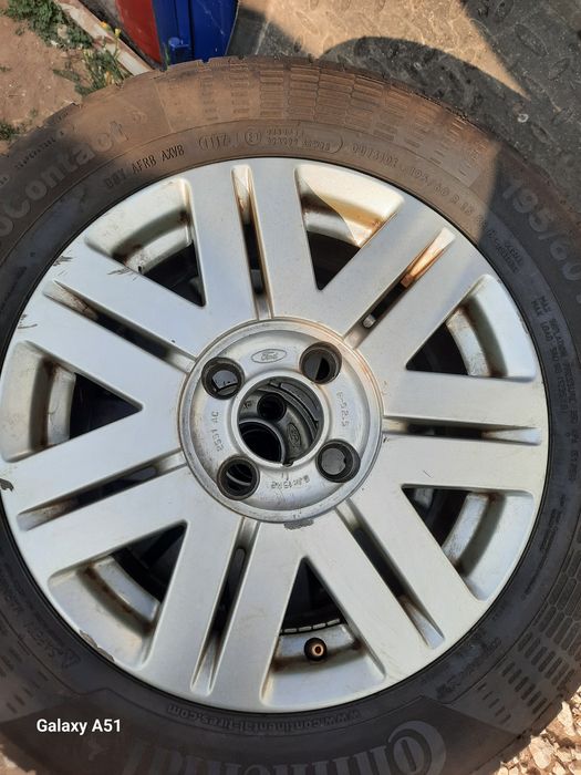 Ляти джанти с гуми за ФОРД, 15цола