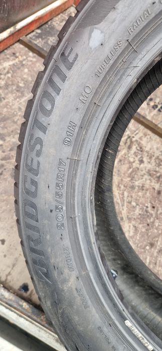 2 Anvelope Bridgestone 205 55 R17 M+S . Dot 2020