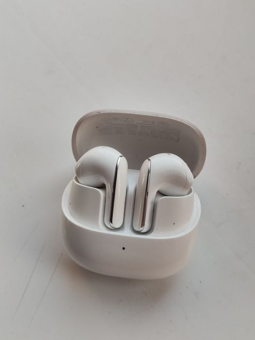 Проодаю Xiaomi buds 5