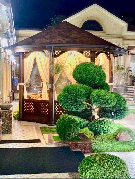 R1 Сдаётся Участок на Яккасарайском р-не, ор-р Гостиница Россия!