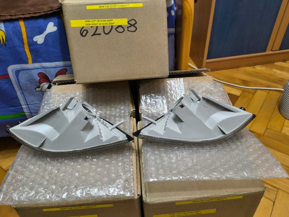 продавам,няколко комплектa,оригинални бели мигачи bmw e36 coupe cabrio