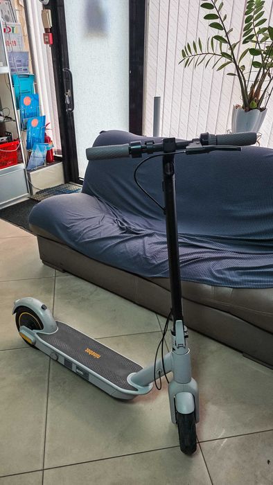 Электросамокат Ninebot KickScooter Max G30LP серый