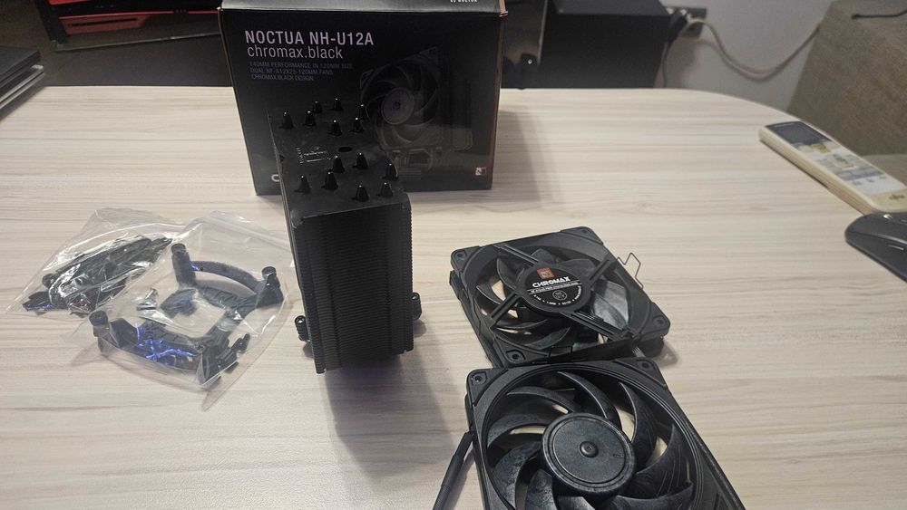 Noctua NH-U12A охладител за процесор