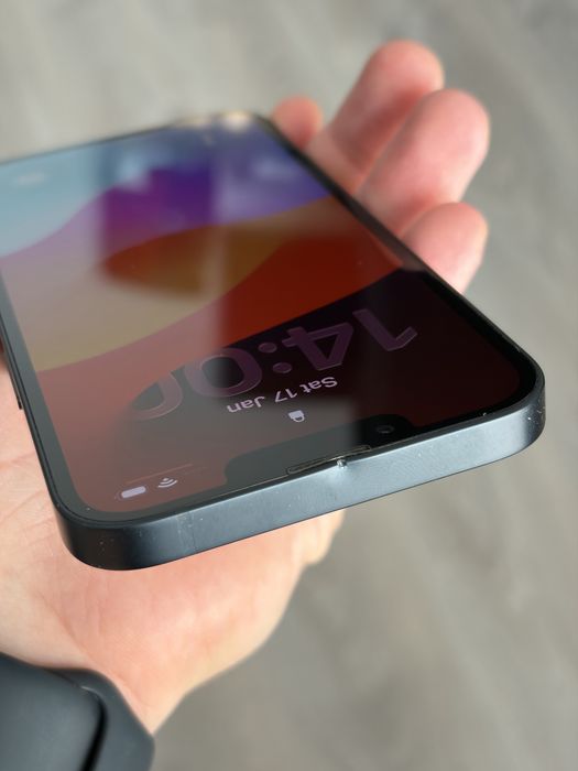 iPhone 13 256GB Negru