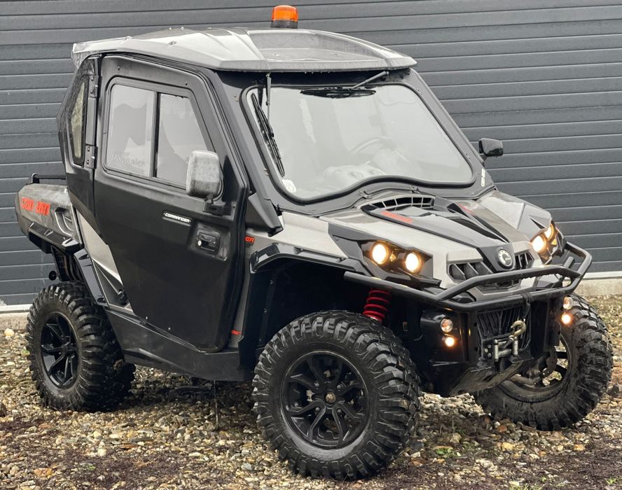 Utv/Buggy/Atv Can Am Commander 1000R XT 4x4 EFI 2015 Recent adus !