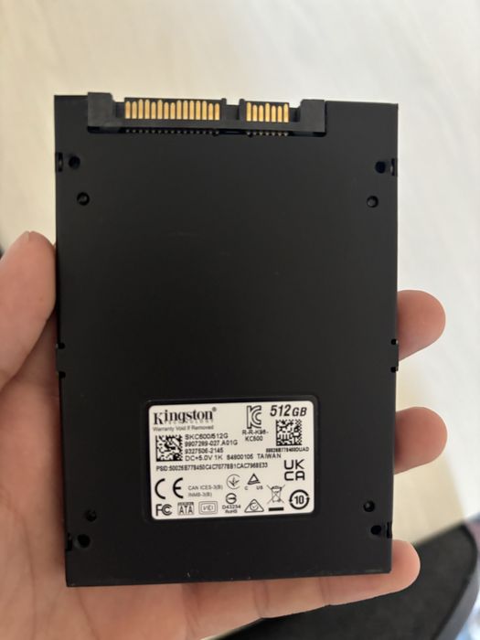 Продам SSD 512gb на ноутбук